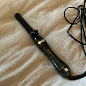 BeachWaver B1 Curling Iron